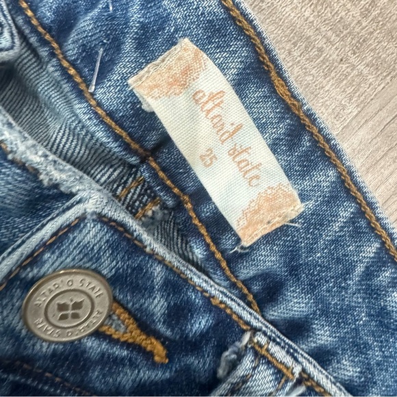 Altard state distressed medium wash high rise raw hem skinny ❤️ - Picture 7 of 7